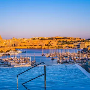 4* Hotel Grands Residences And