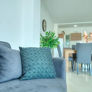 Bright & Modern 2bedrooms With Sea Views Gogzr-2 Apartment