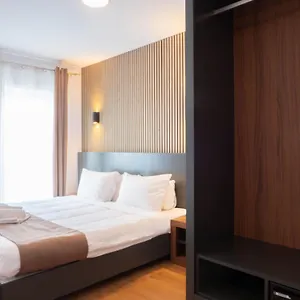  Apart-hotel Marina & - Self Catering - By Tritoni